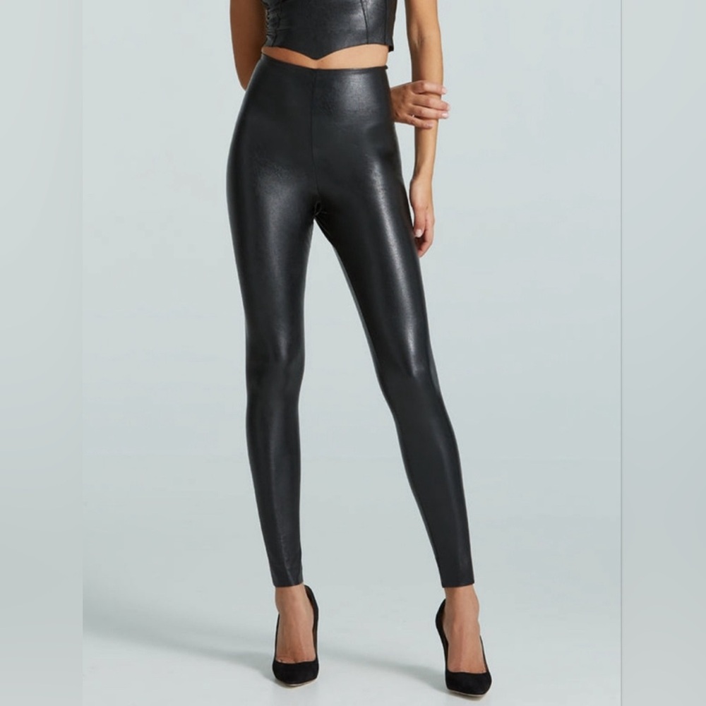 Commando Faux Leather Legging Size M